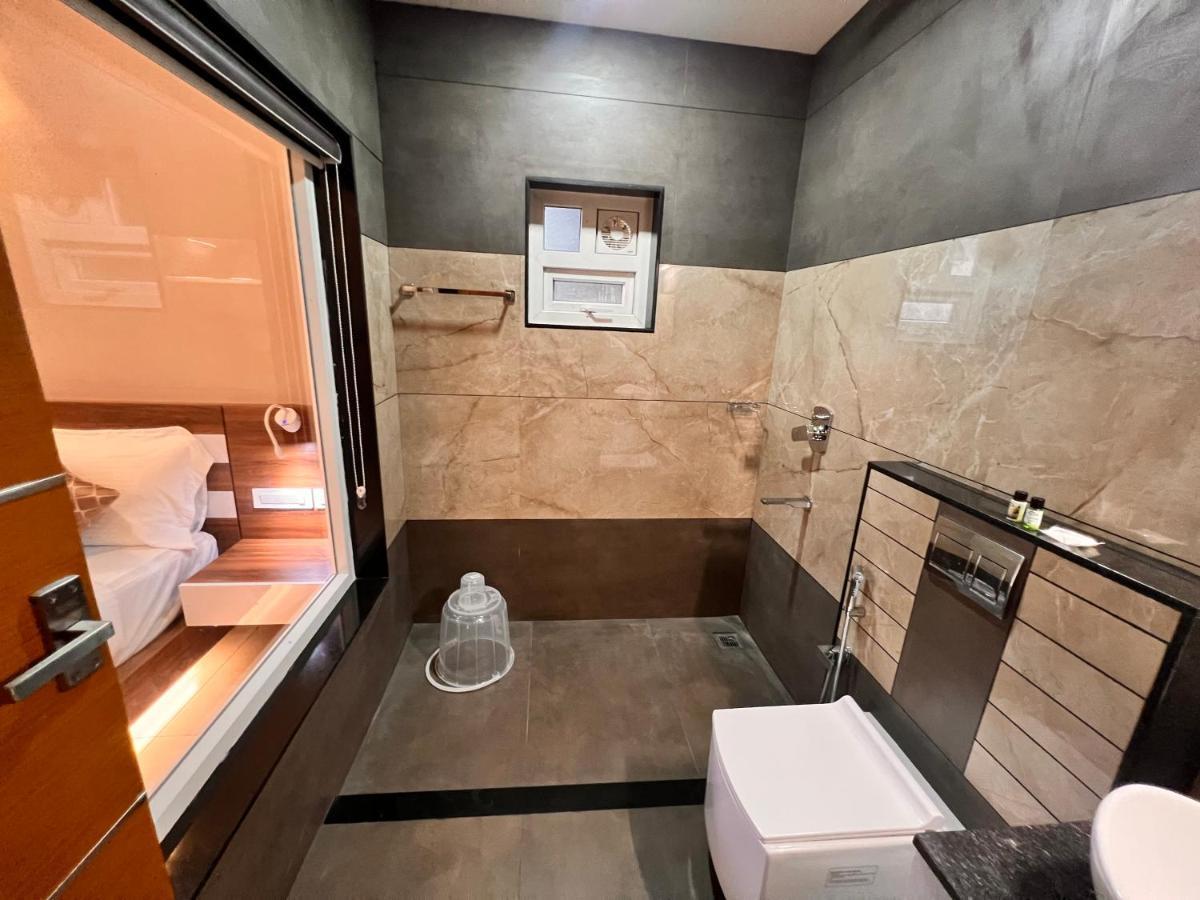 Blue Peaks Holiday Home มุนนาร์ ภายนอก รูปภาพ