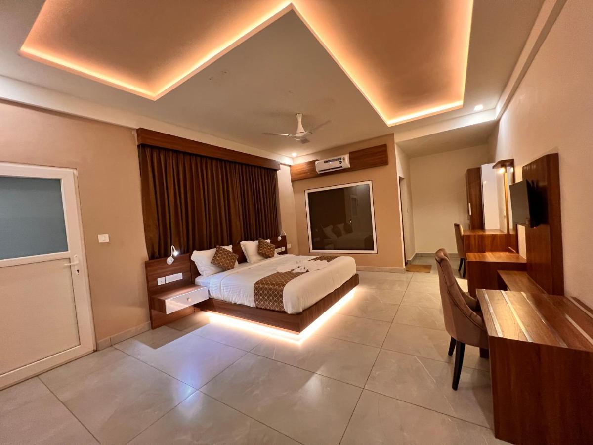 Blue Peaks Holiday Home มุนนาร์ ภายนอก รูปภาพ