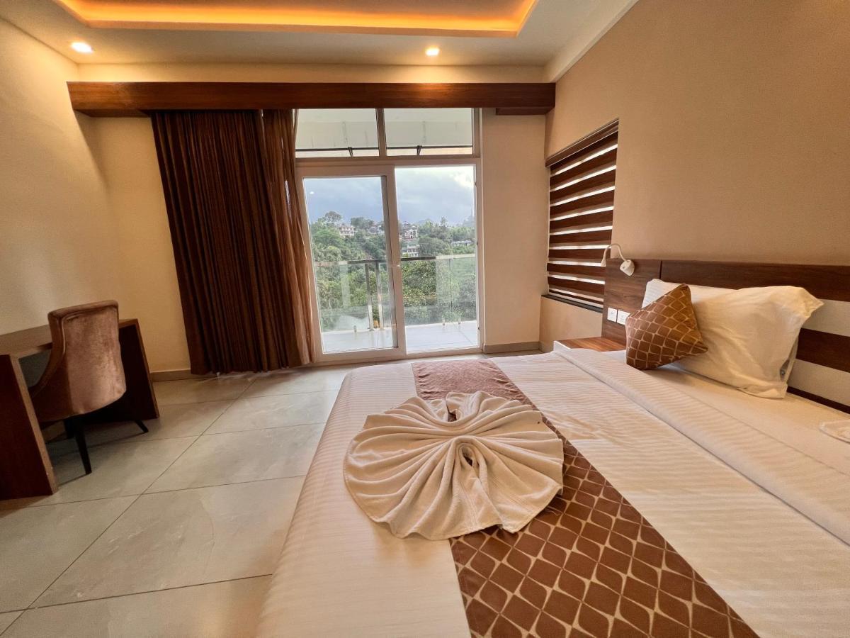 Blue Peaks Holiday Home มุนนาร์ ภายนอก รูปภาพ