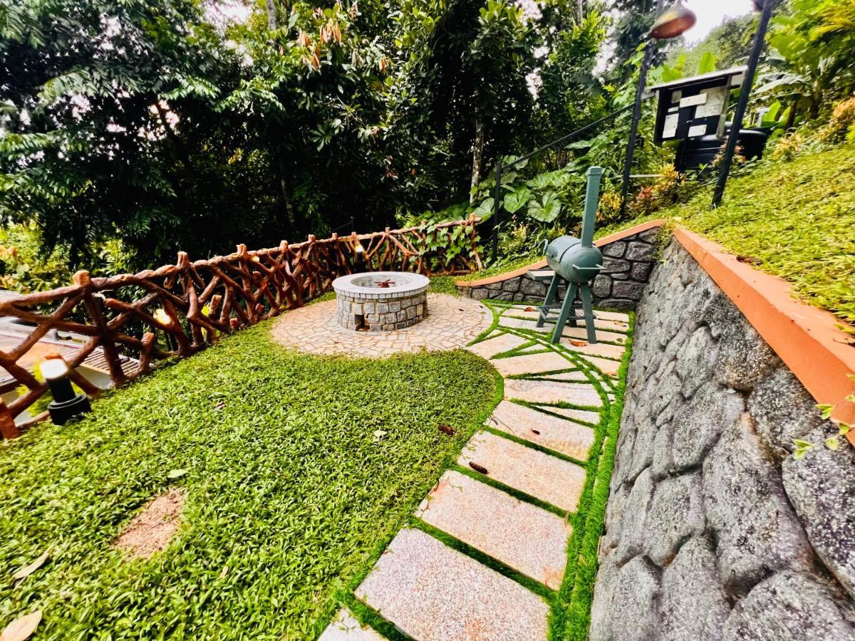Blue Peaks Holiday Home มุนนาร์ ภายนอก รูปภาพ