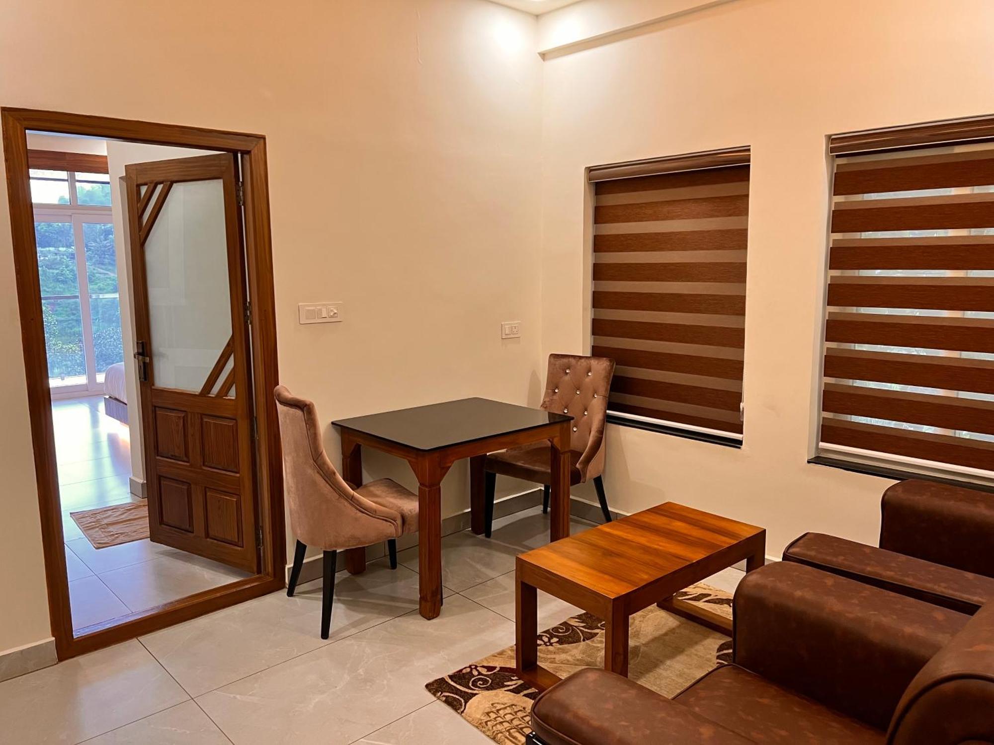 Blue Peaks Holiday Home มุนนาร์ ภายนอก รูปภาพ